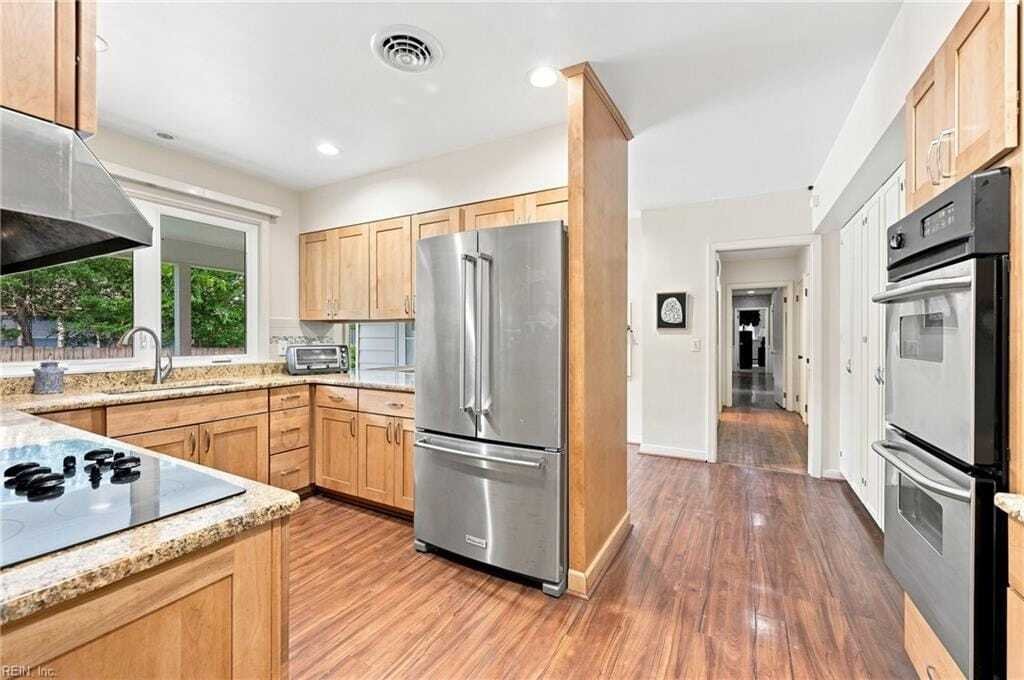 House in Norfolk, Virginia, United States 4 - 18548426