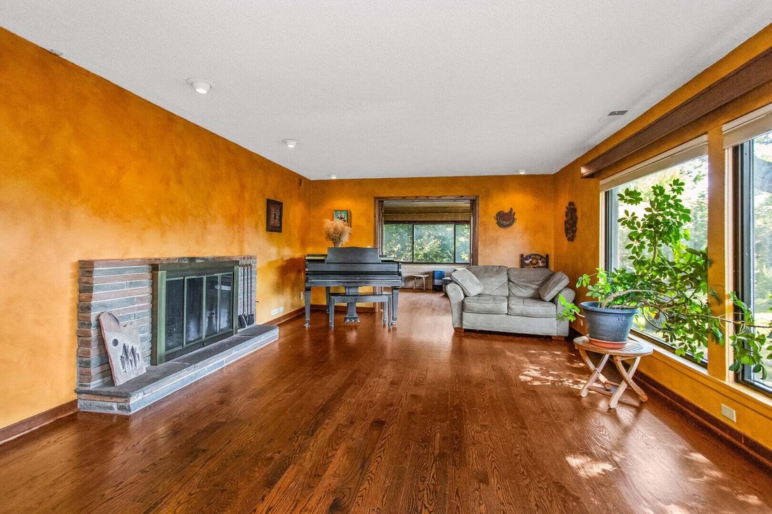 House in Lincolnwood, Illinois, United States 4 - 18548781