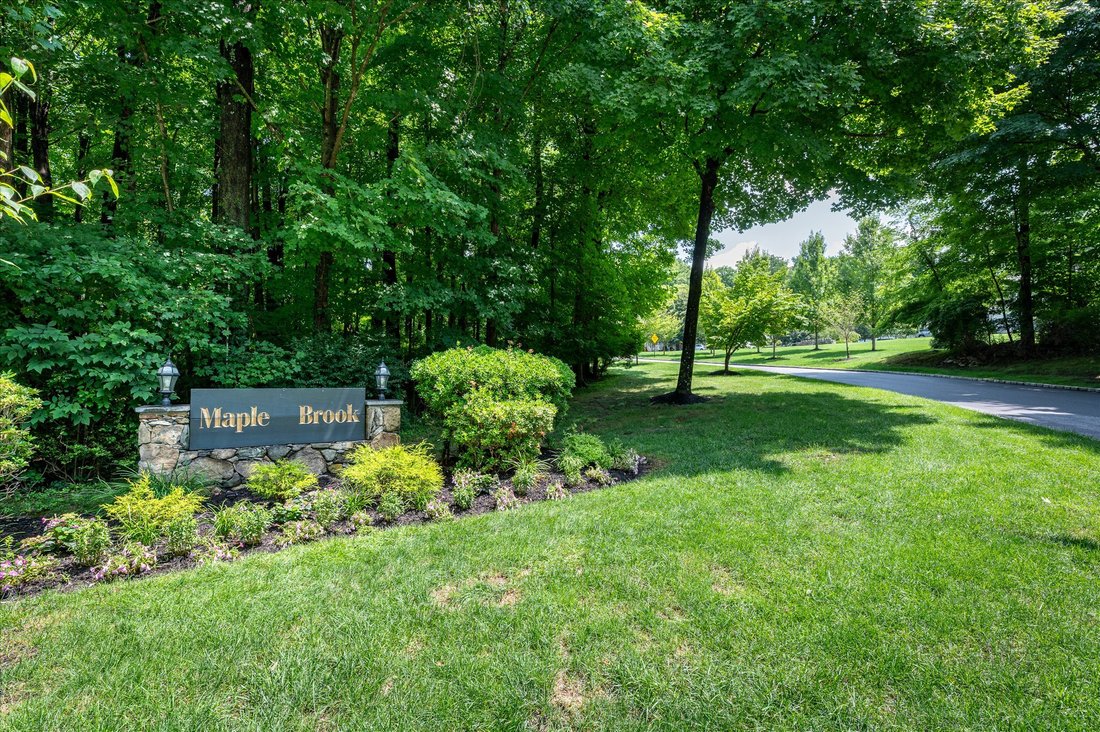 Townhouse in Yorktown Heights, New York, United States 4 - 18550044