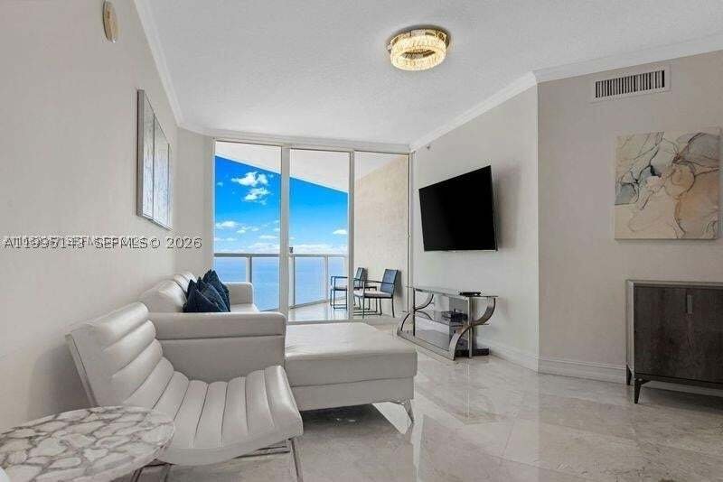 Condo in Sunny Isles Beach, Florida, United States 3 - 17703590