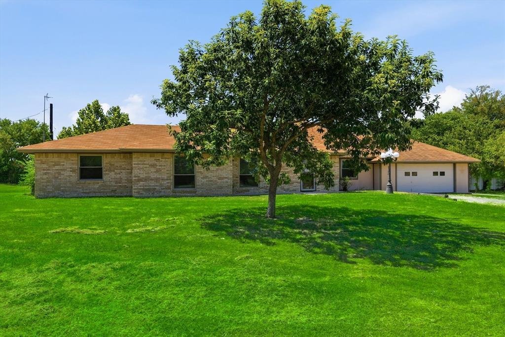 House in Ponder, Texas, United States 4 - 18552820