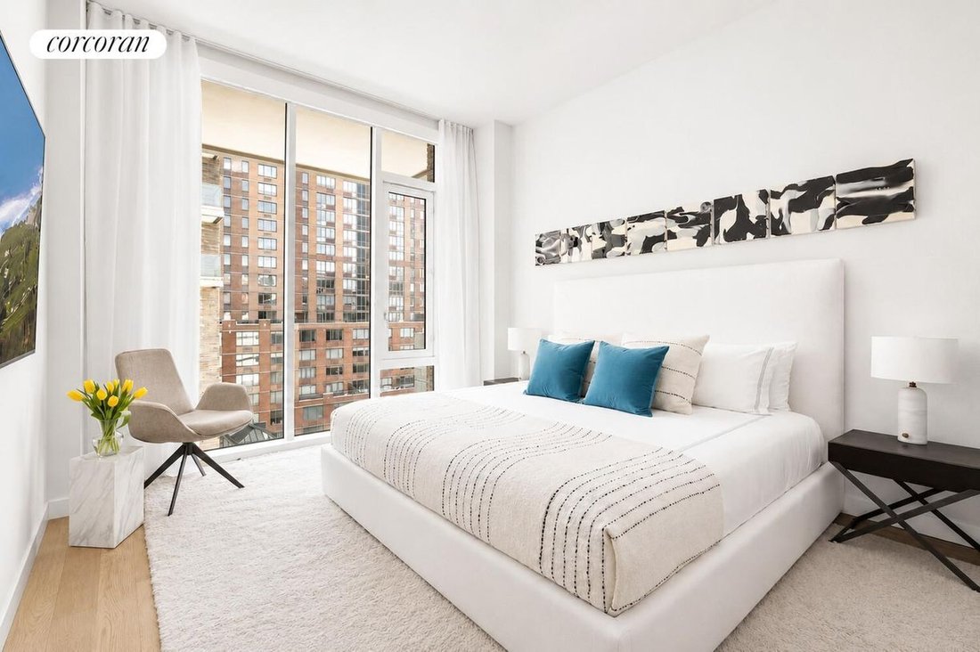 Condo in New York, New York, United States 3 - 17915902