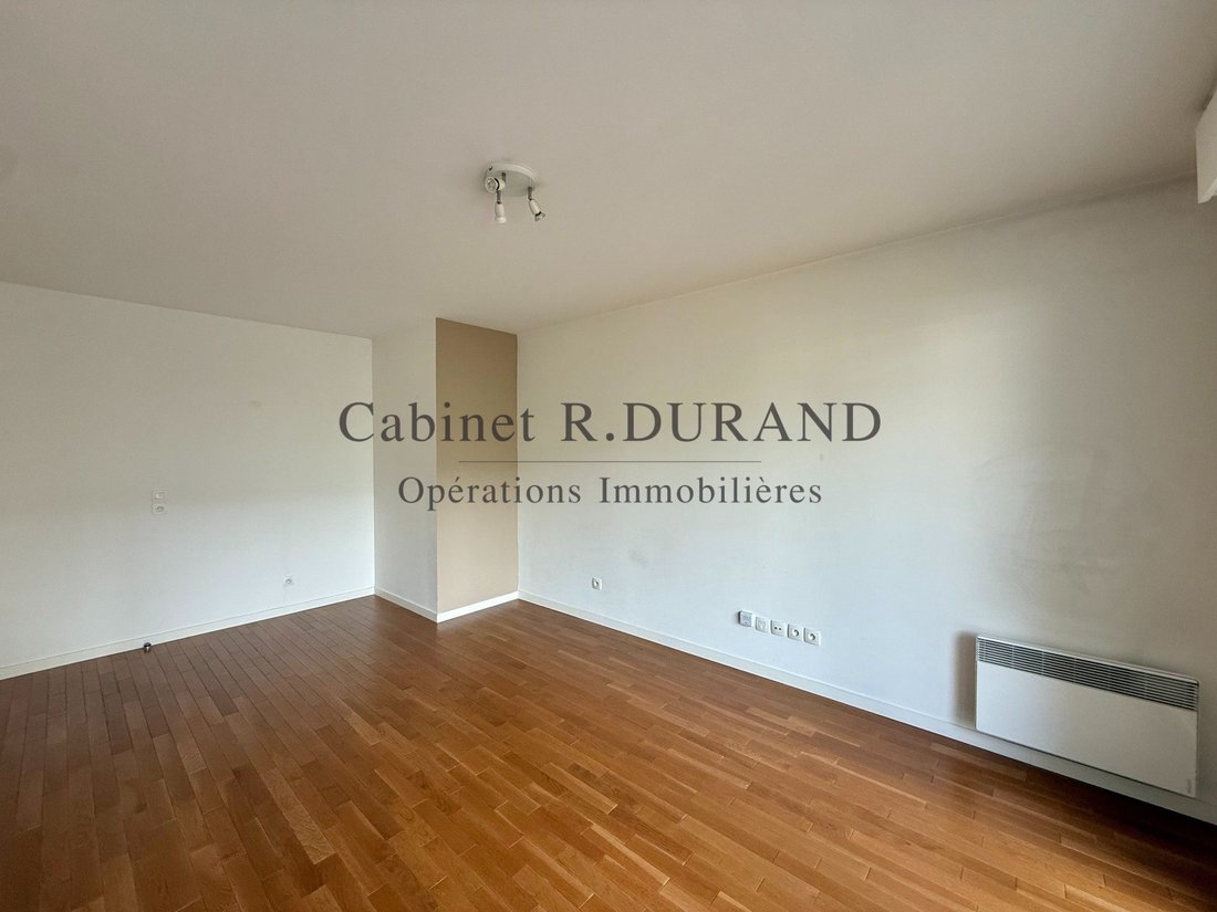 Apartment in Bois-Colombes, Ile-de-France, France 5 - 18554208