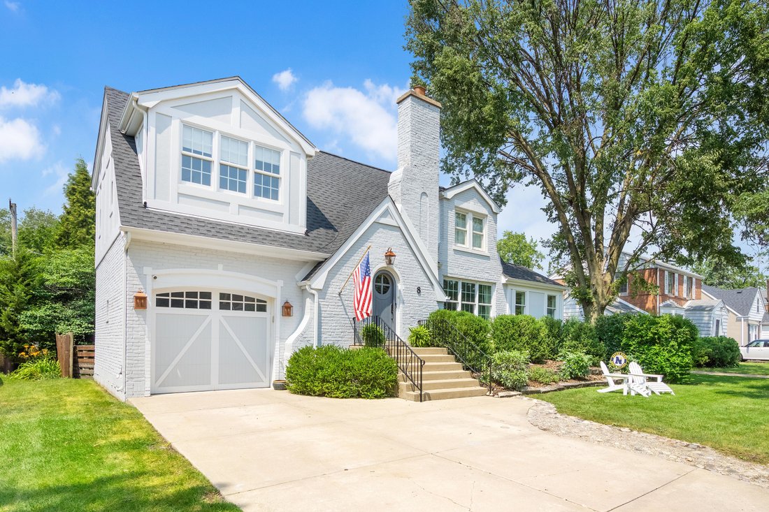 House in Clarendon Hills, Illinois, United States 3 - 18550052