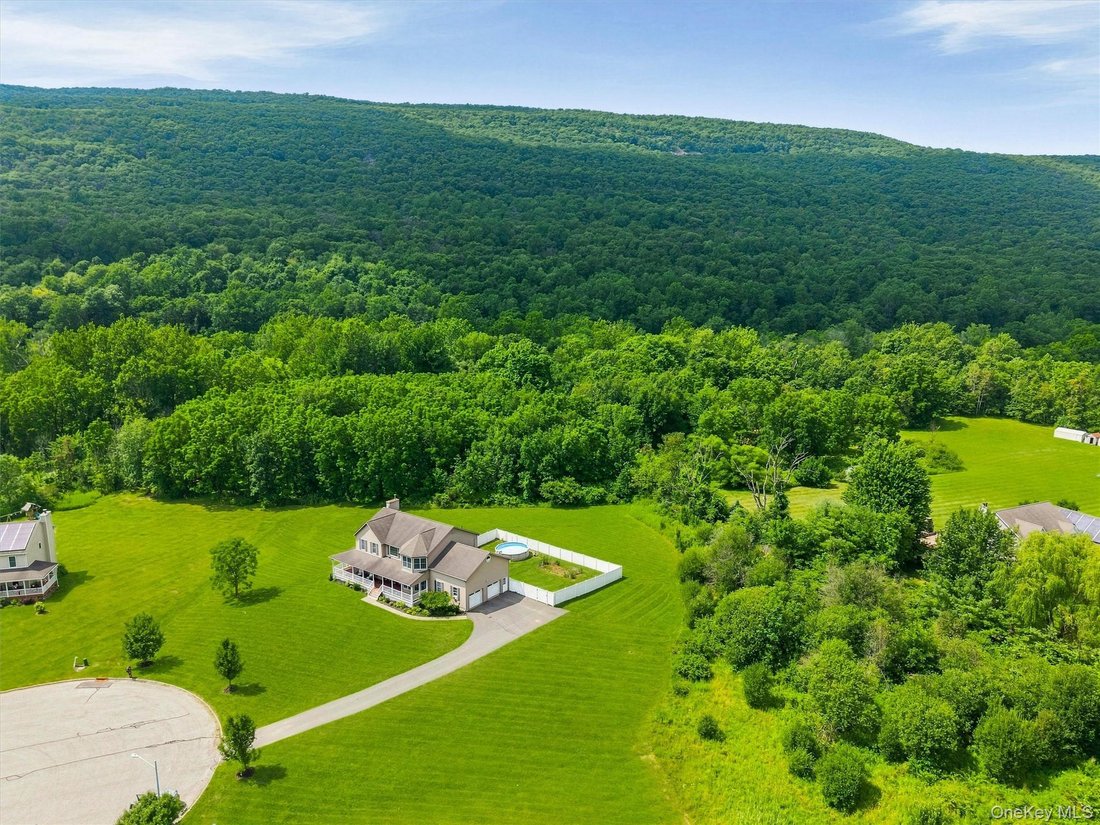 House in Woodbury, New York, United States 1 - 18548381