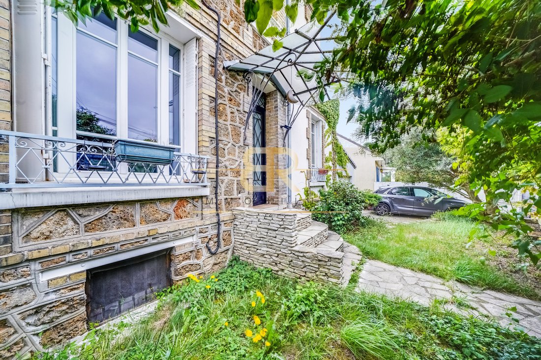 House in Centre Ville-Calais, Argenteuil, France 1 - 18551850