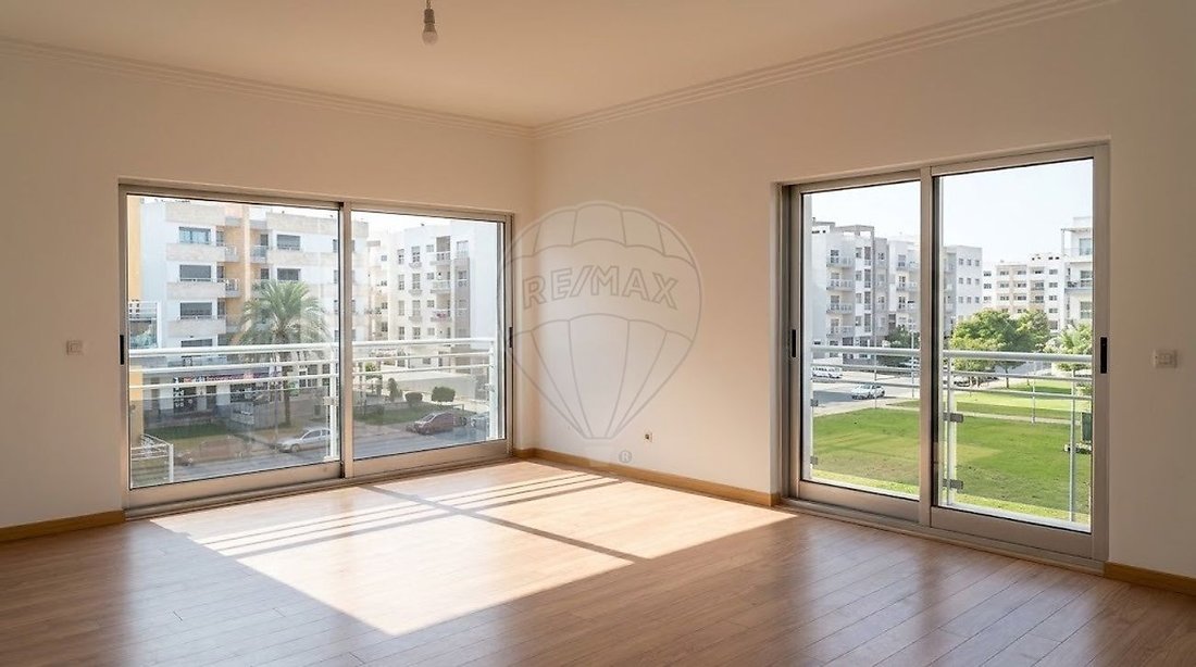Apartment in Montijo e Afonsoeiro, Setubal, Portugal 2 - 18548829
