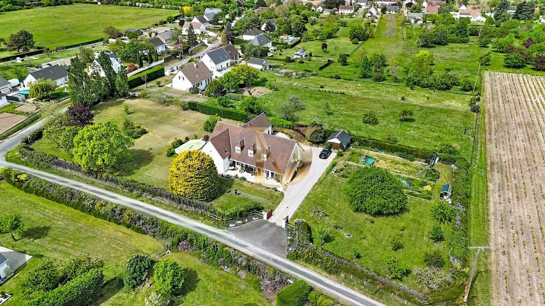 House in Francueil, Centre-Val de Loire, France 2 - 17783735