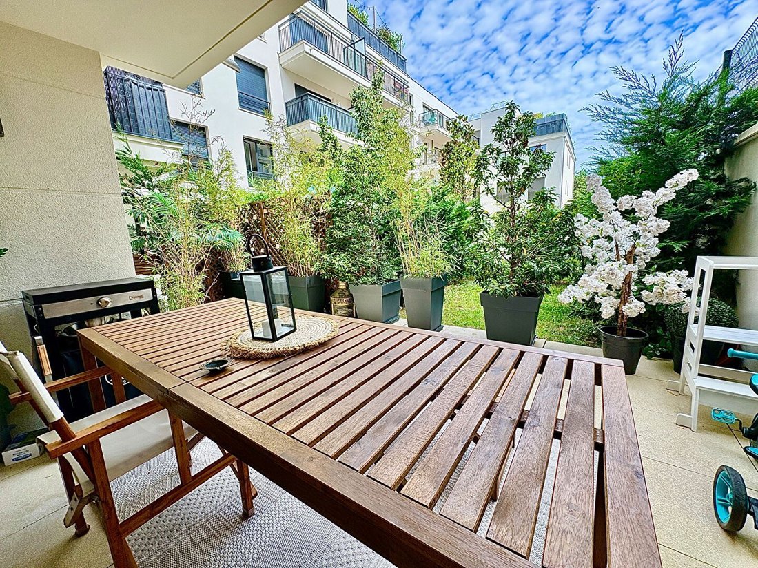 Apartment in Insurrection, Vanves, France 5 - 18551865