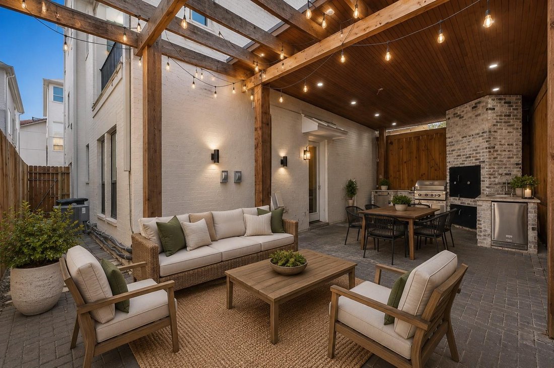House in Houston, Texas, United States 4 - 18552896