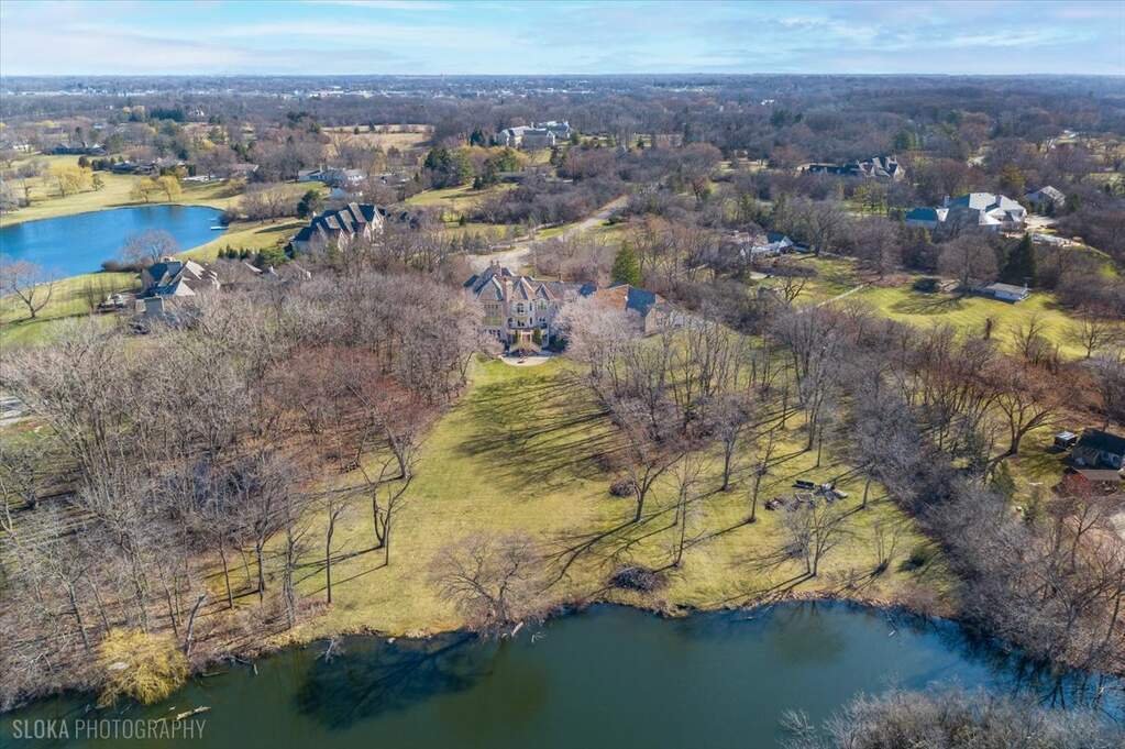 House in Barrington Hills, Illinois, United States 2 - 18554127