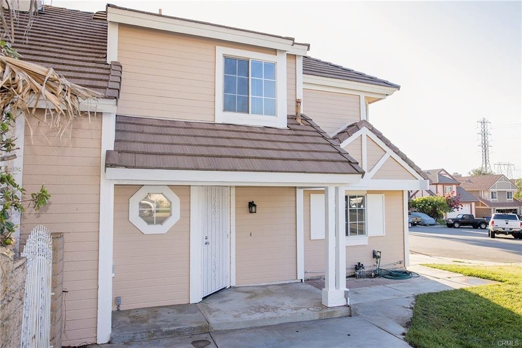 House in Fontana, California, United States 3 - 18533467