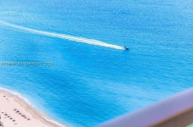 Condo in Sunny Isles Beach, Florida, United States 2 - 17703590