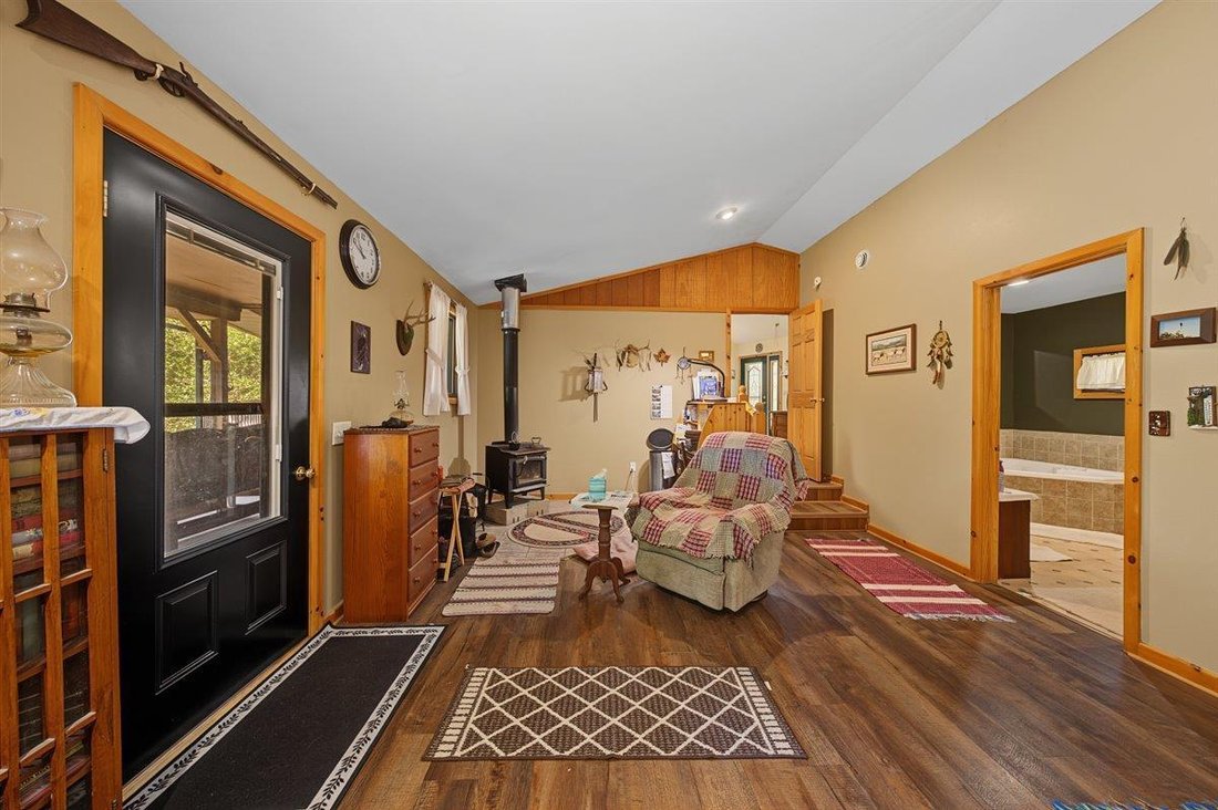 House in Wilton, Wisconsin, United States 5 - 18551136