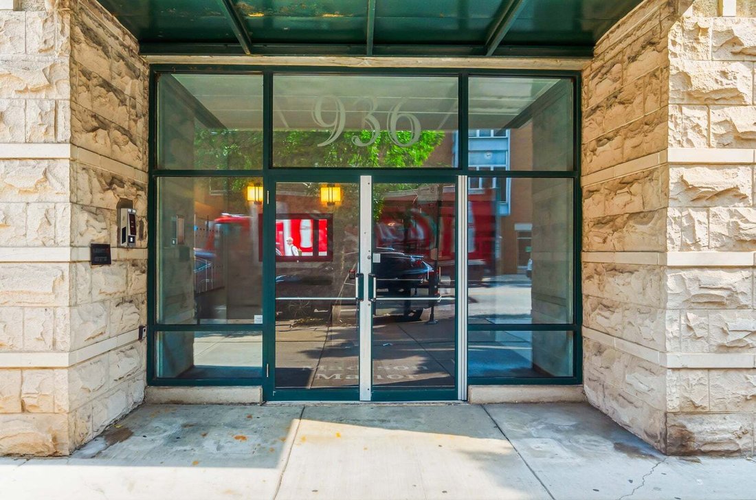 Condo in Chicago, Illinois, United States 2 - 18552678