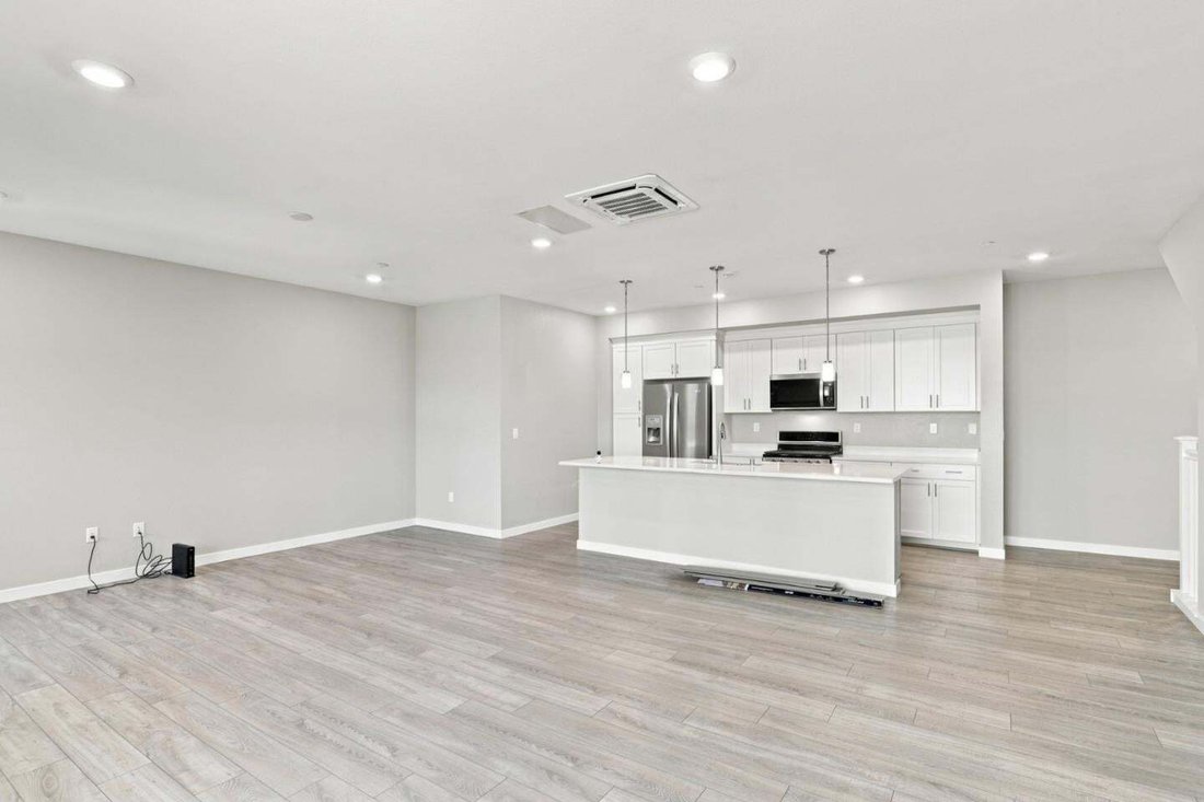 Townhouse in San Jose, California, United States 5 - 18551653
