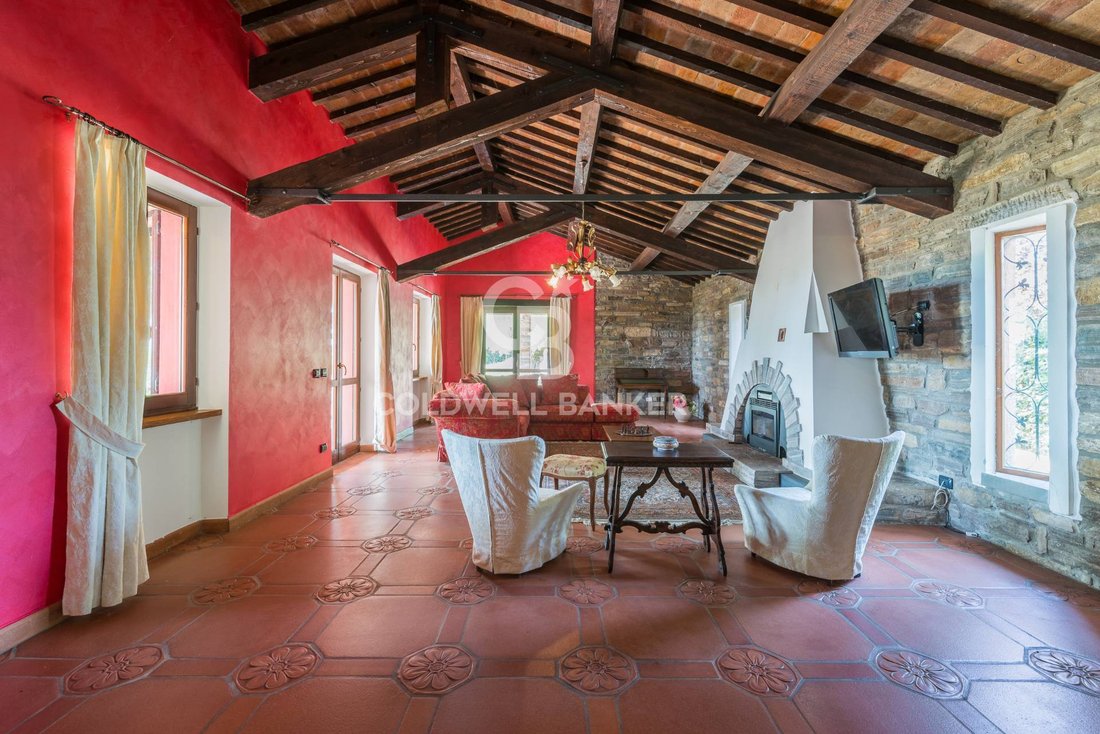 Villa in Peglio, Marche, Italy 5 - 18553955