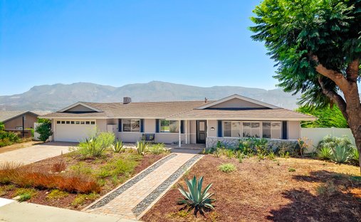 House in Santa Paula, California, United States 1