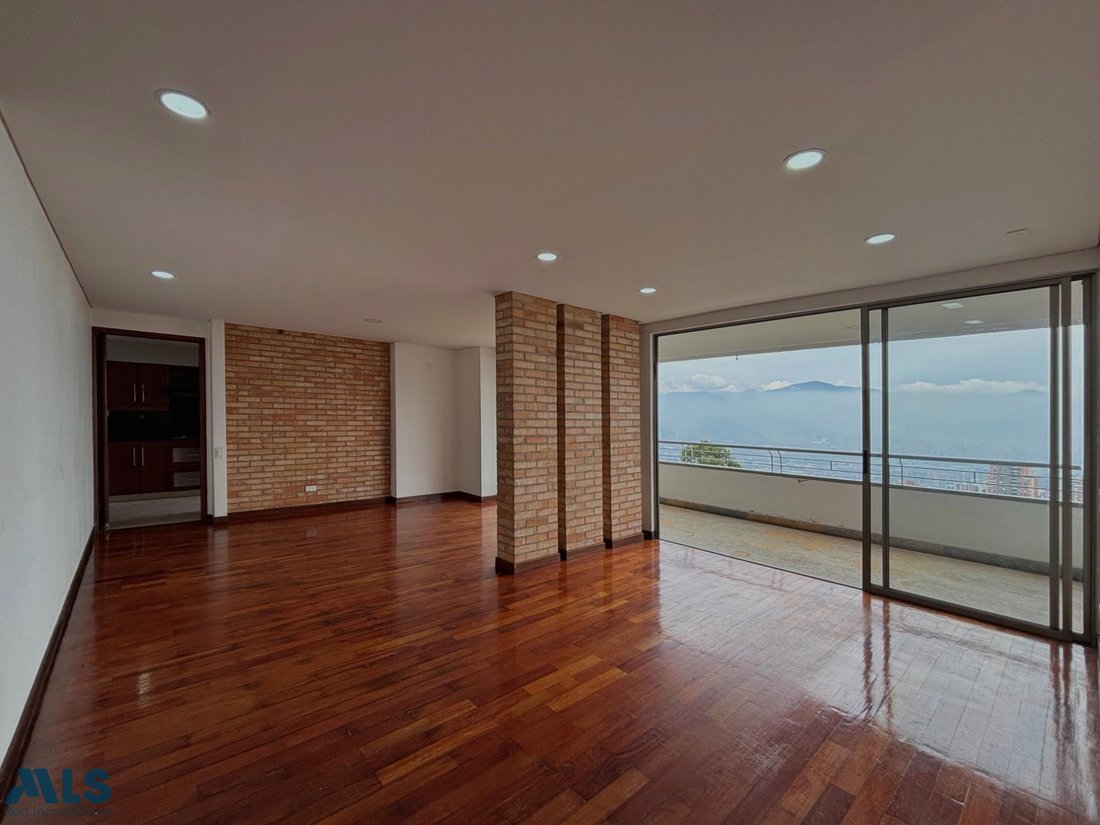 Apartment in Medellín, Antioquia, Colombia 1 - 18549220