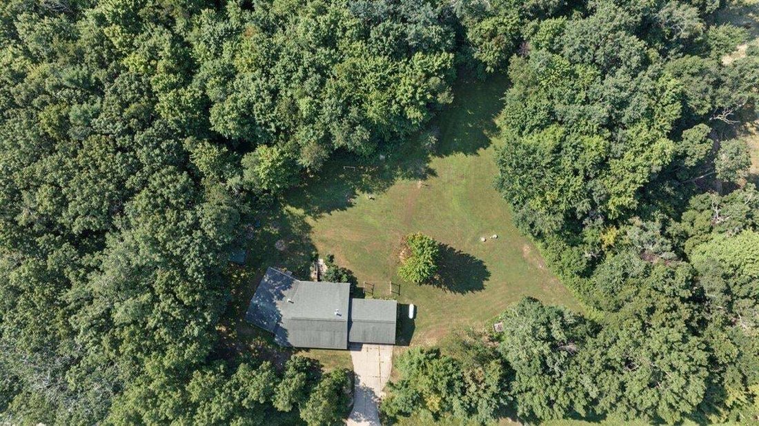 House in Wilton, Wisconsin, United States 3 - 18550881