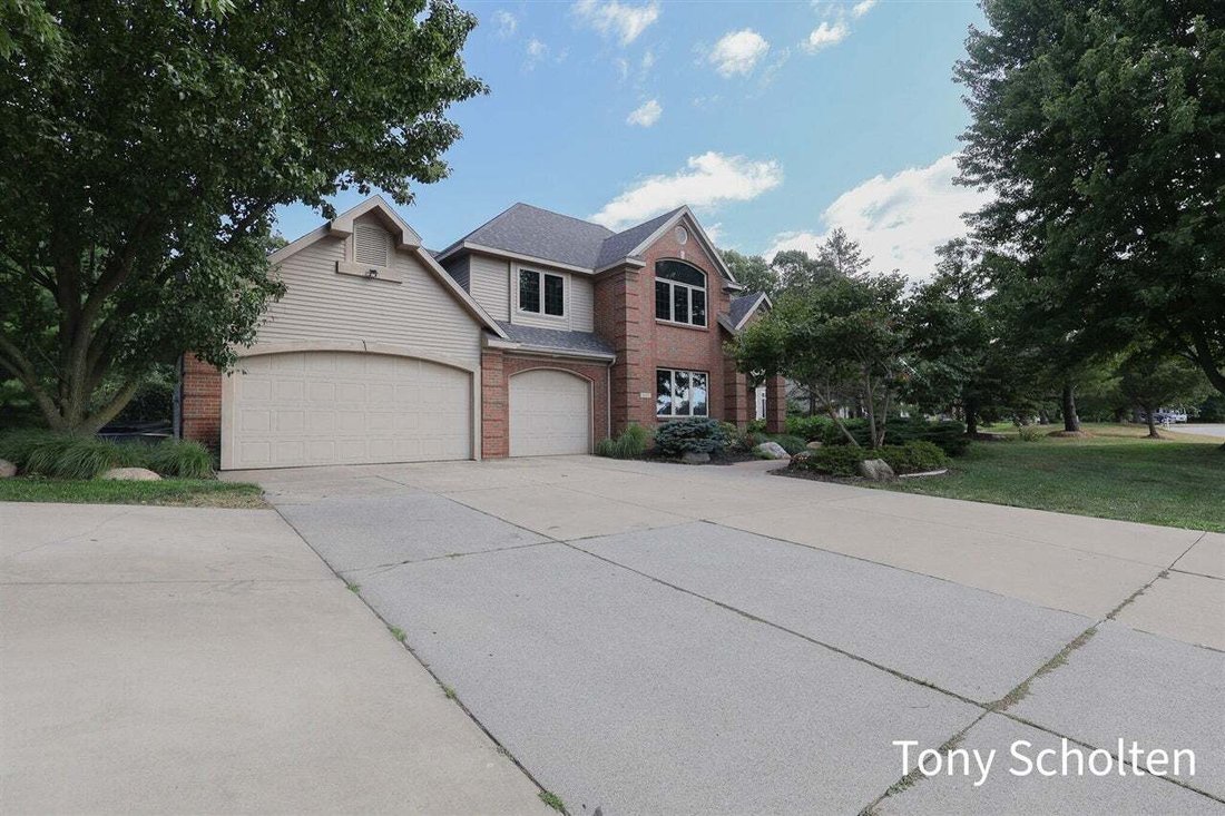 House in Hudsonville, Michigan, United States 2 - 18551560