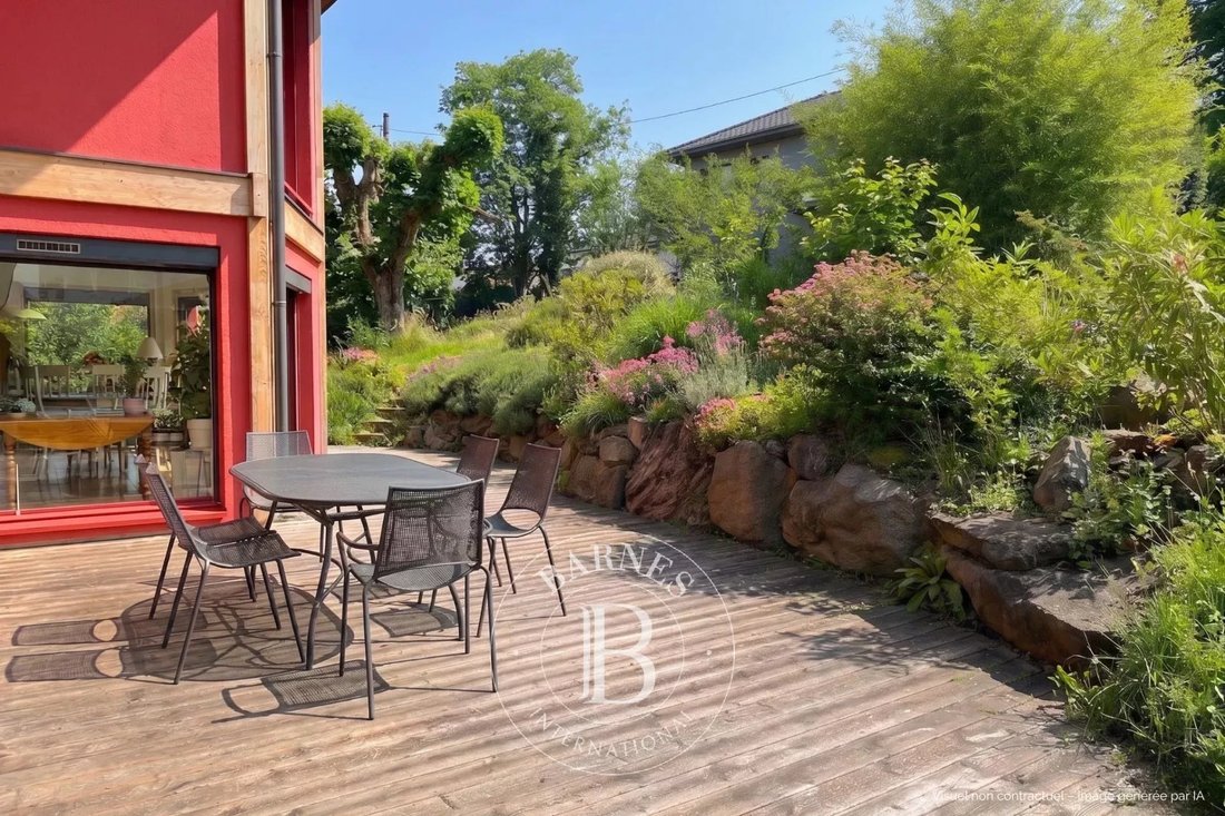 House in Evian-les-Bains, Auvergne-Rhône-Alpes, France 5 - 16984011