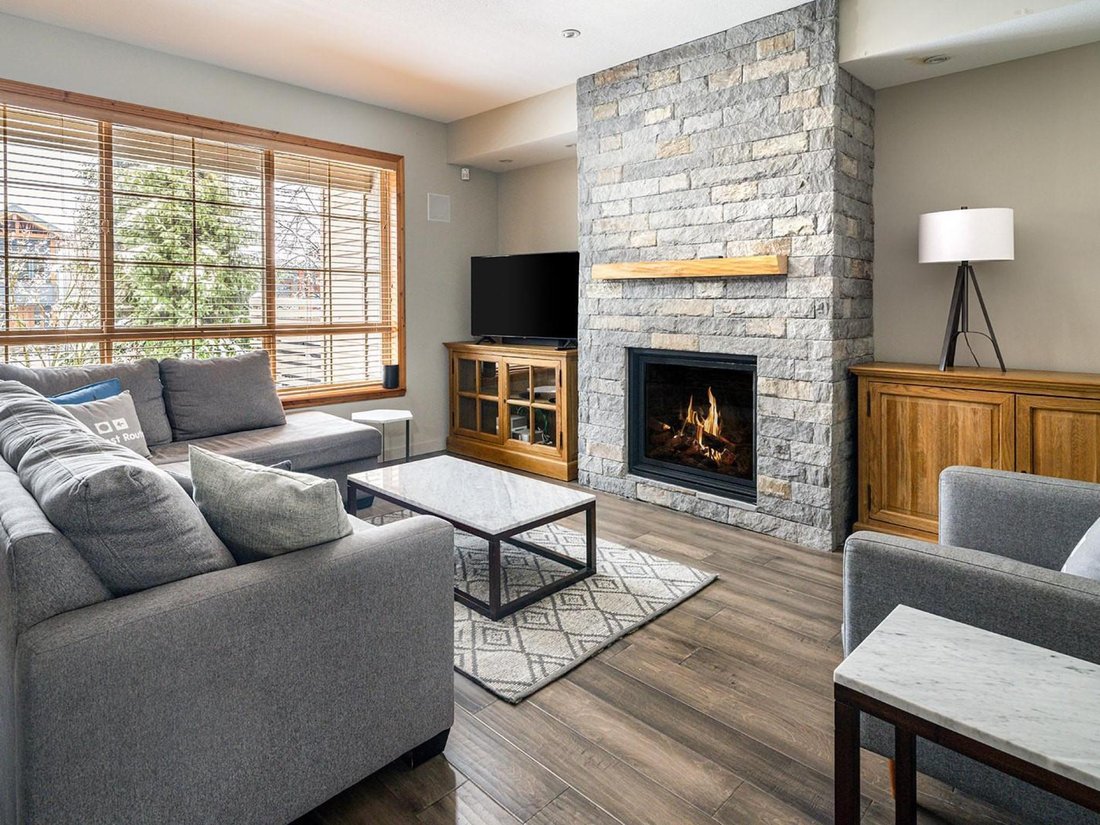 House in Whistler, British Columbia, Canada 2 - 18554052