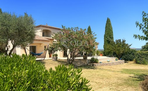 Villa in Uzès, Occitania, France 1