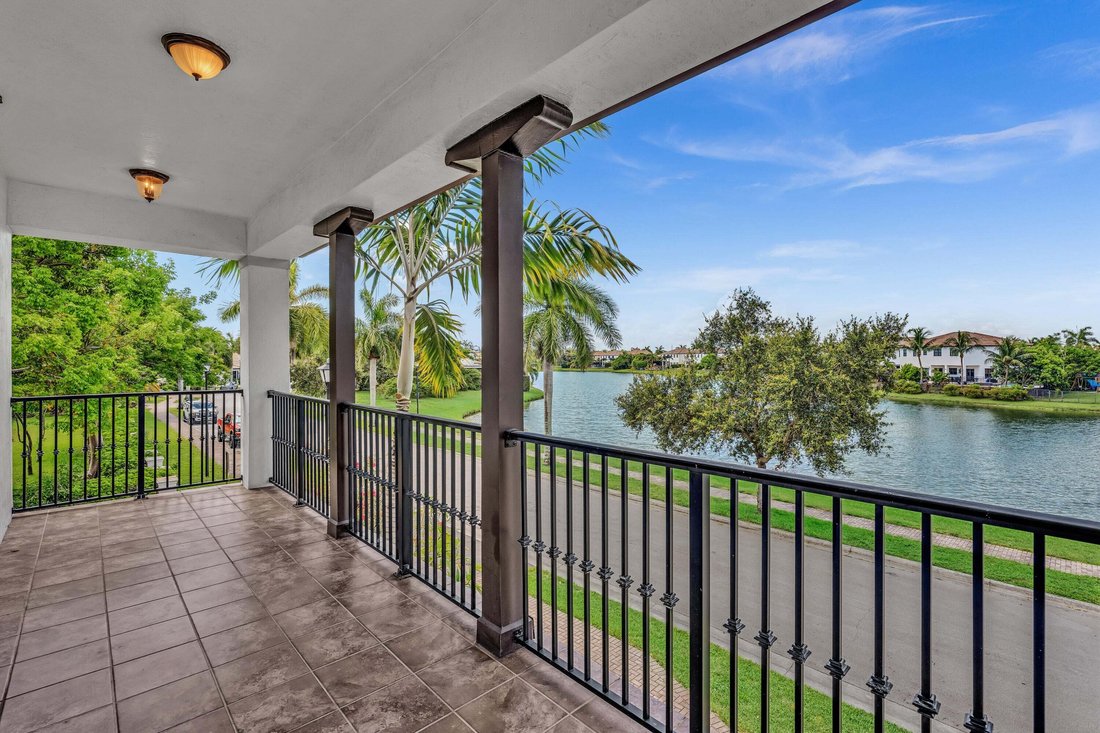 House in Cooper City, Florida, United States 5 - 18551868