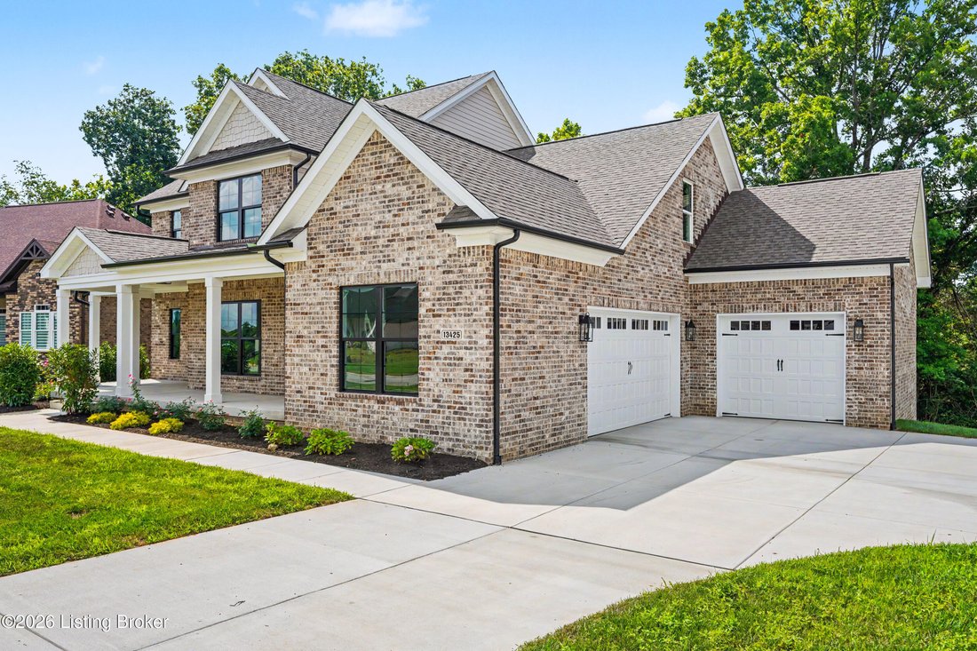 House in Watterson Park, Kentucky, United States 2 - 18552373