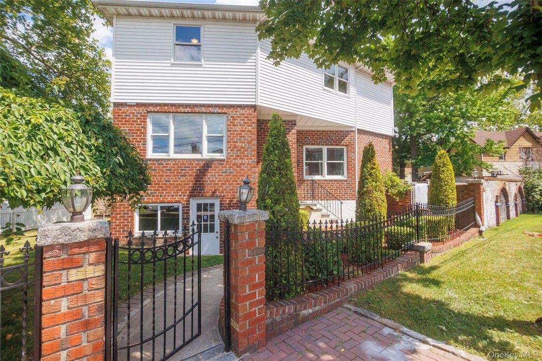 House in New York, New York, United States 1 - 18550723