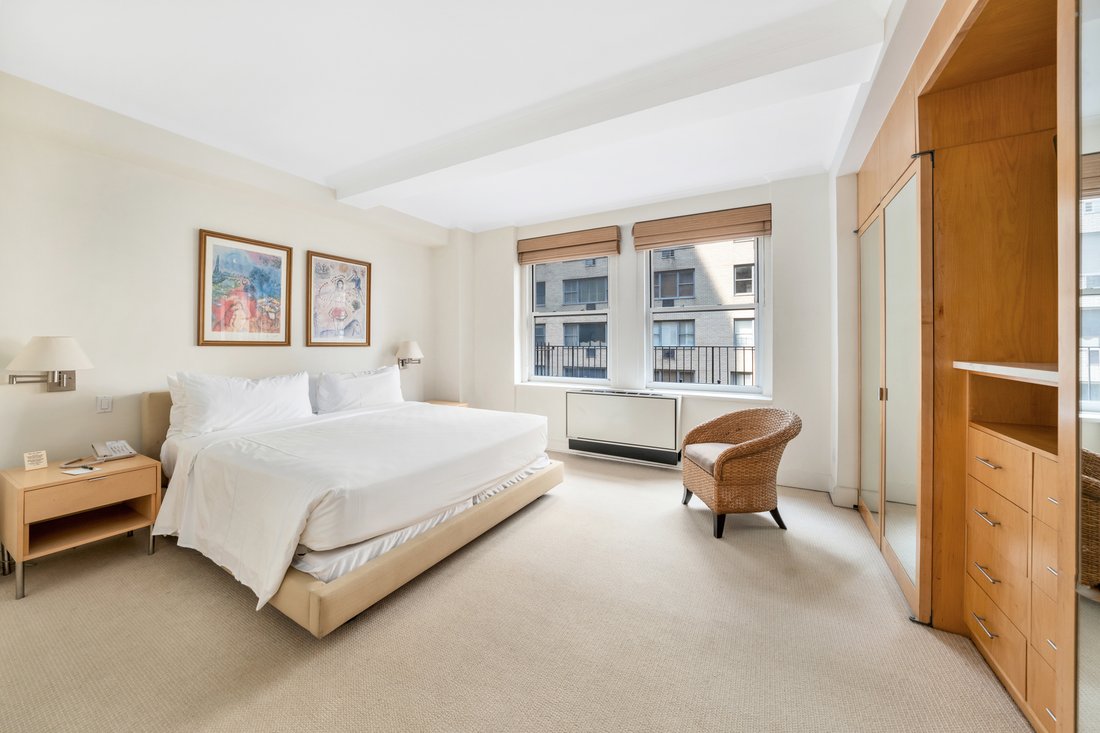 Co Op in New York, New York, United States 4 - 18553063