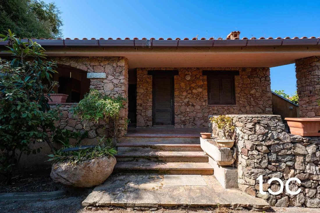 Villa à San Teodoro, Sardaigne, Italie 1 - 18549326