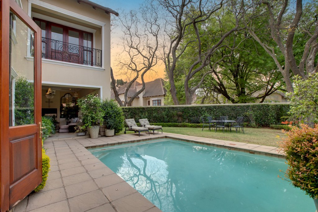 House in Broadacres, Gauteng, South Africa 1 - 18550208