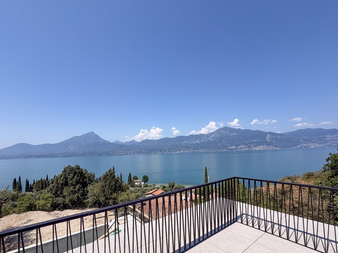 House in Torri del Benaco, Veneto, Italy 4 - 16041244