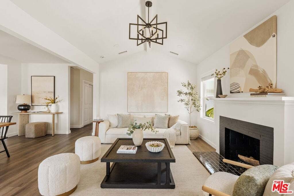 House in Los Angeles, California, United States 1 - 18551028