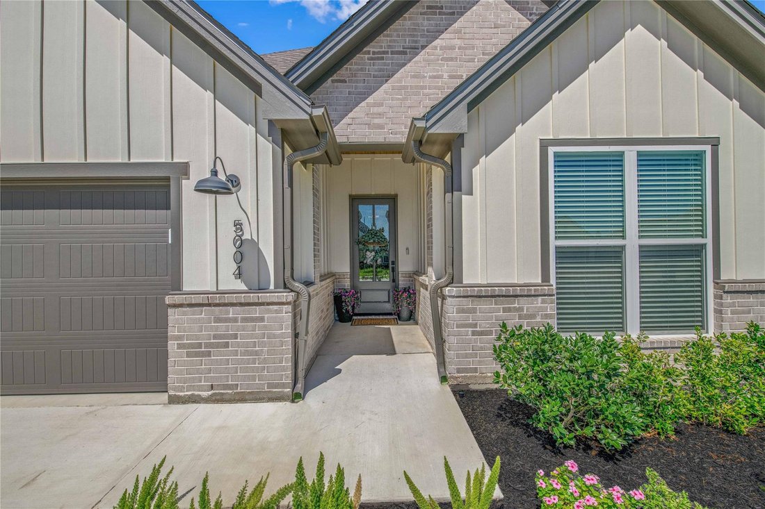 House in Bryan, Texas, United States 3 - 18428248