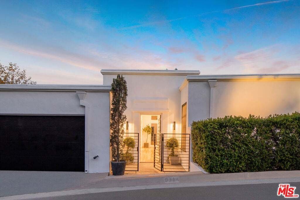 House in Los Angeles, California, United States 1 - 18551099