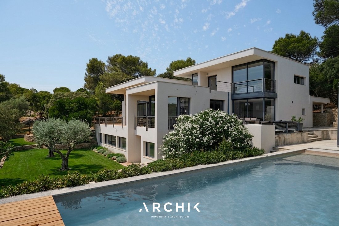 Villa in La Gazelle, Nimes, France 1 - 18479217