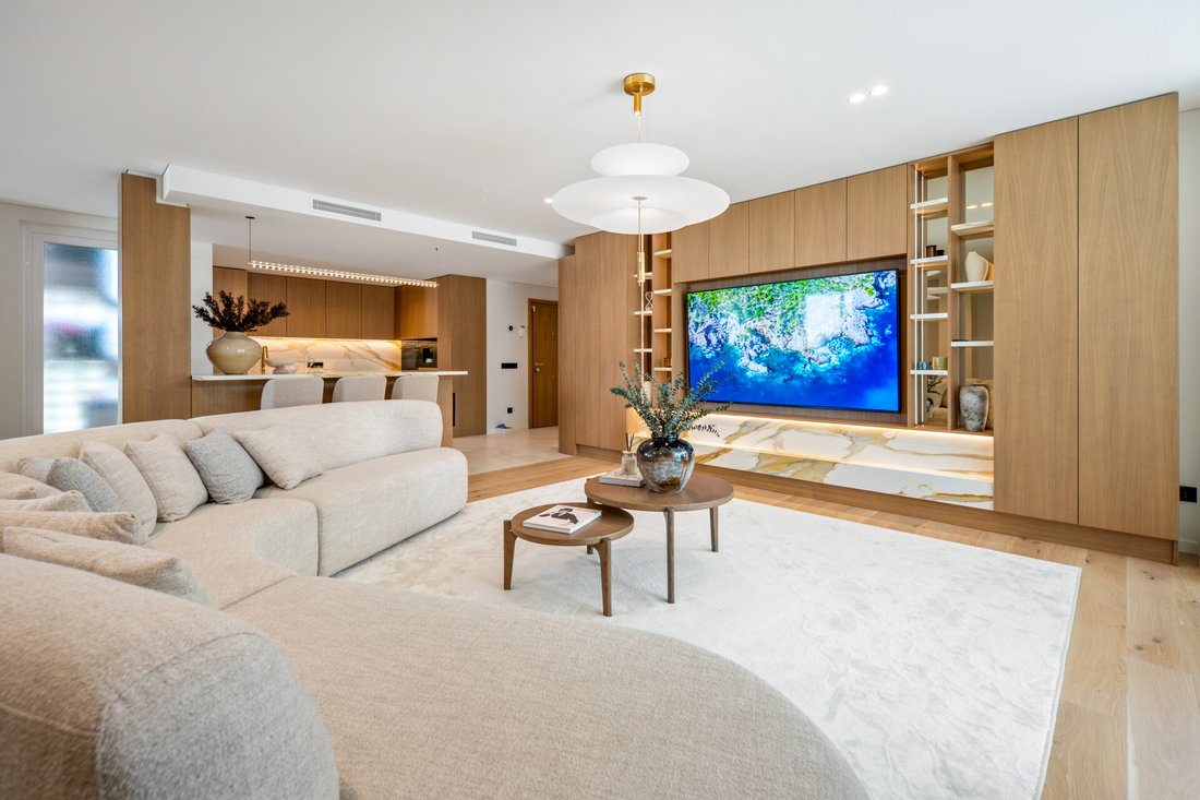 Penthouse in Marbella, Andalusia, Spain 2 - 18549192