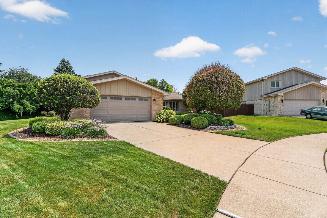 House in Orland Park, Illinois, United States 3 - 18552667
