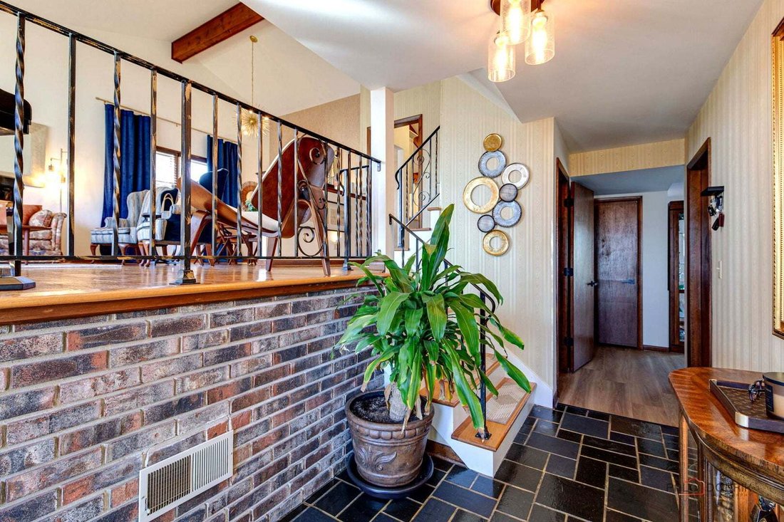 House in Arlington Heights, Illinois, United States 4 - 18552620