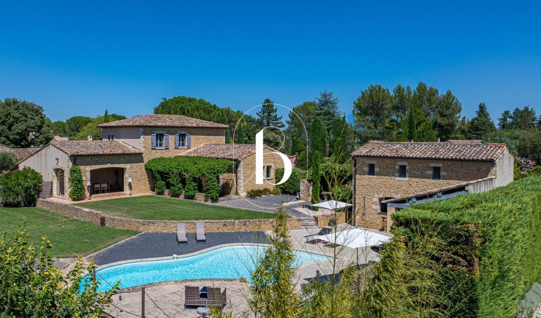Haus in Uzès, Okzitanien, Frankreich 1 - 18548873