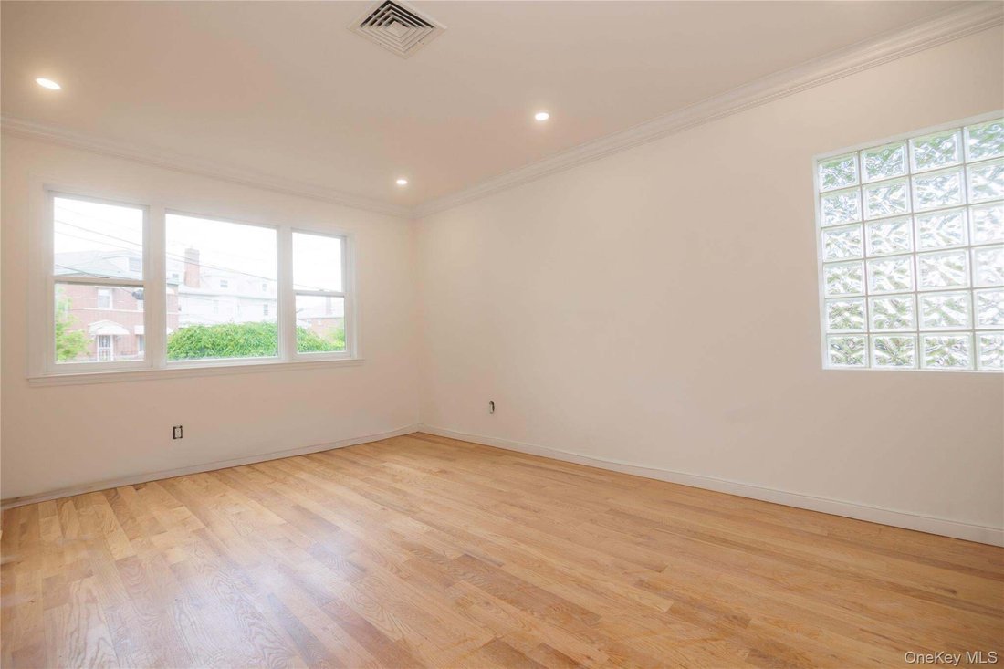 House in New York, New York, United States 5 - 18550723