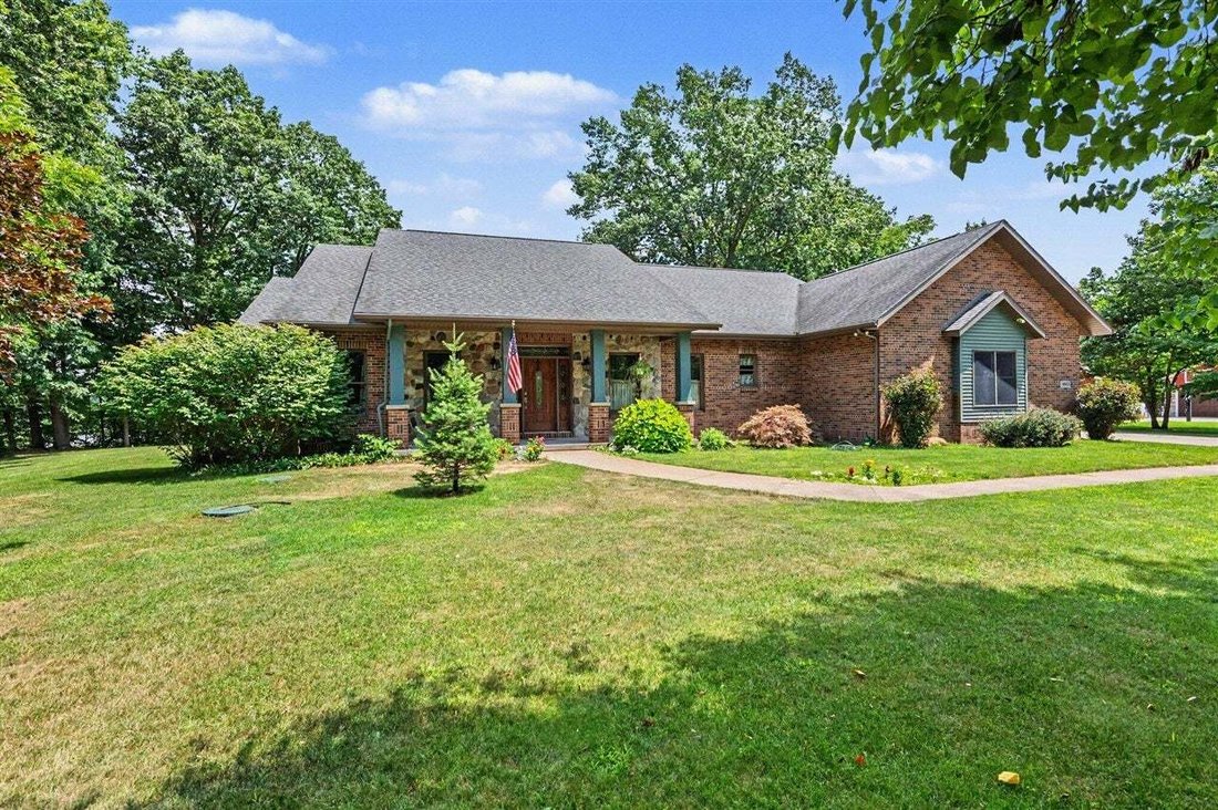 House in Allegan, Michigan, United States 5 - 18551554
