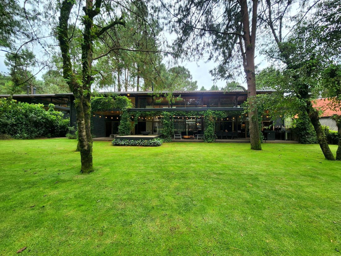 House in Rancho Avándaro Country Club, State of Mexico, Mexico 2 - 18549006