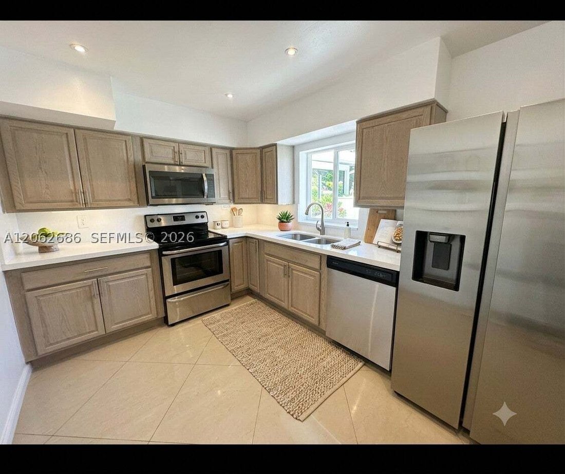 House in Hollywood, Florida, United States 3 - 18551927