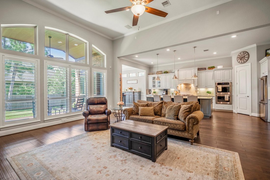 House in Pinehurst, Texas, United States 5 - 18552864