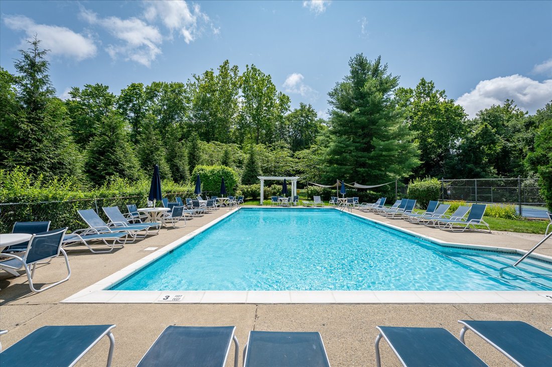 Townhouse in Yorktown Heights, New York, United States 5 - 18550044