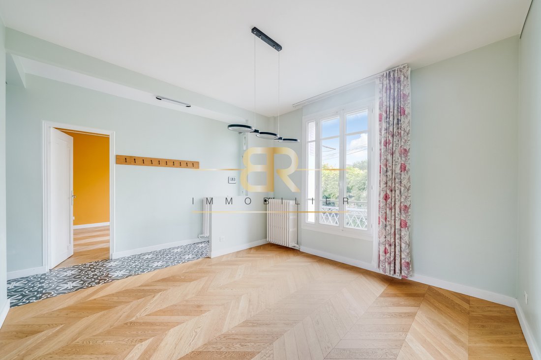 House in Centre Ville-Calais, Argenteuil, France 2 - 18551850
